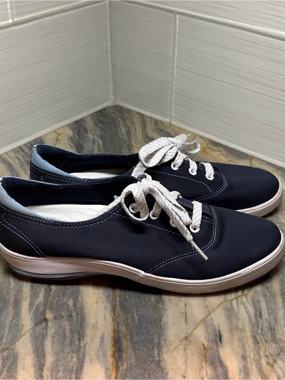 Keds Sneakers Navy Blue Canvas Dream Foam Arch Support Shoes Women's Size 7.5